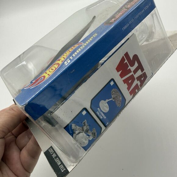 Star Wars Hot Wheels The Last Jedi 2017 Kylo Ren's Tie Silencer Starships Toy - Picture 3 of 5